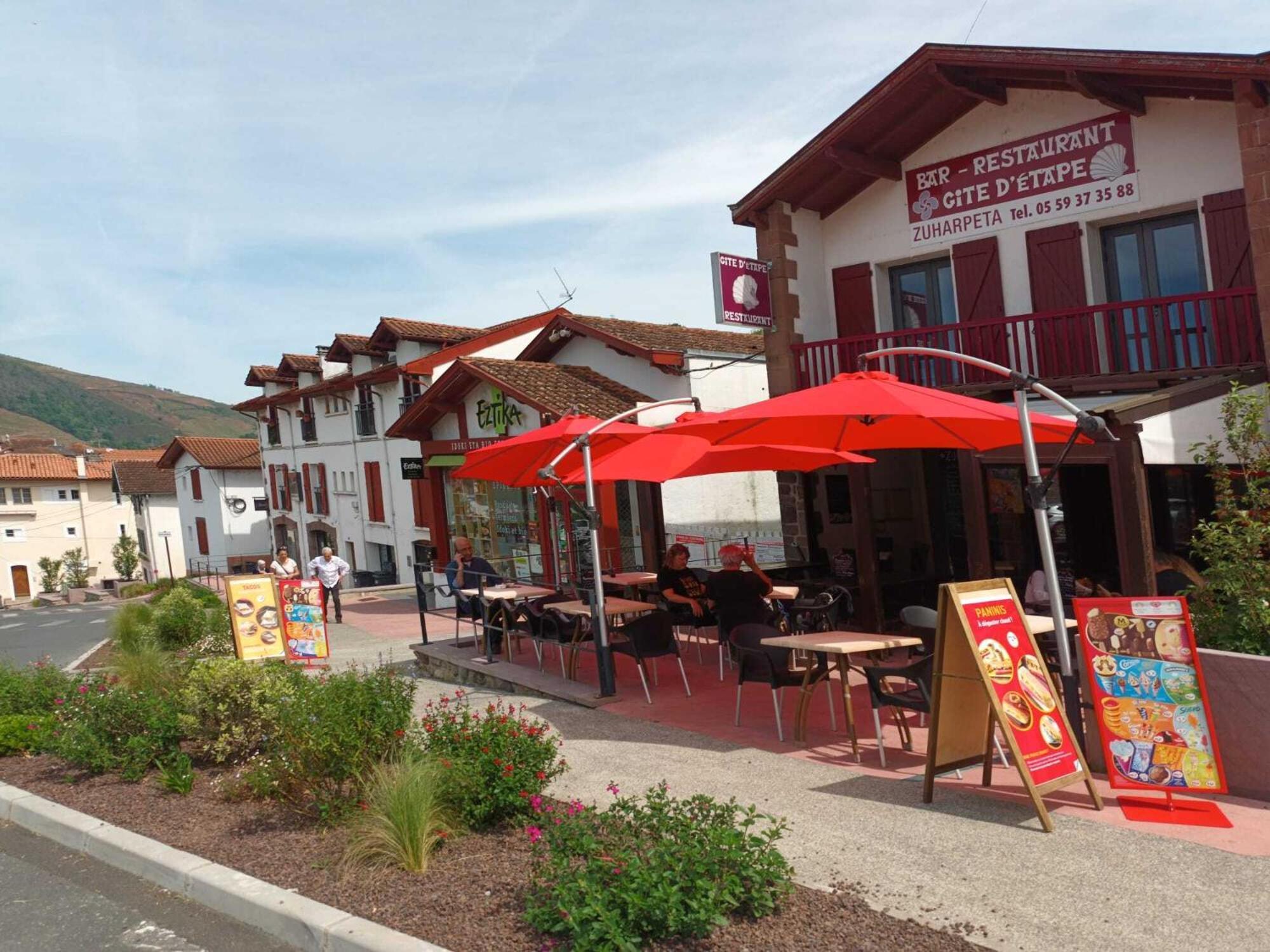 Gite D'Etape Zuharpeta Randonneur Pelerin Albergue Saint-Jean-Pied-de-Port Exterior foto